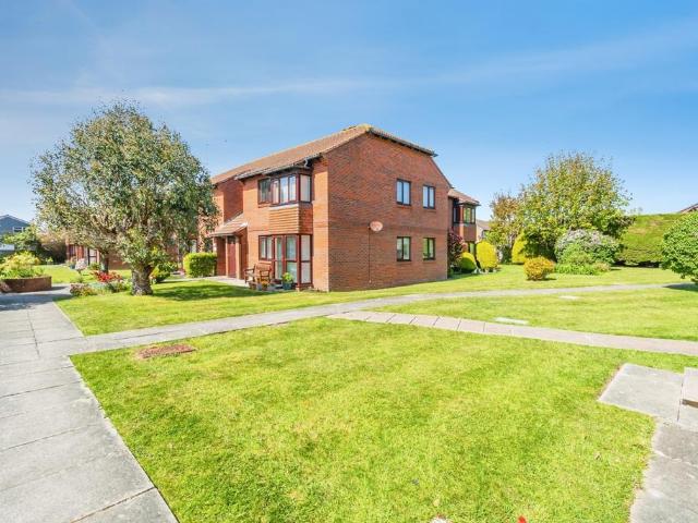 Flat for sale in Clapham, West Sussex