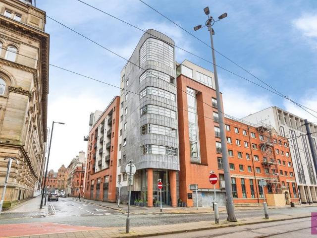 Flat for sale in City Centre, Georgia