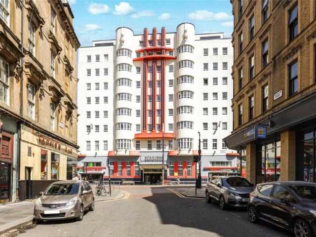 Flat for sale in Garnethill, Scotland