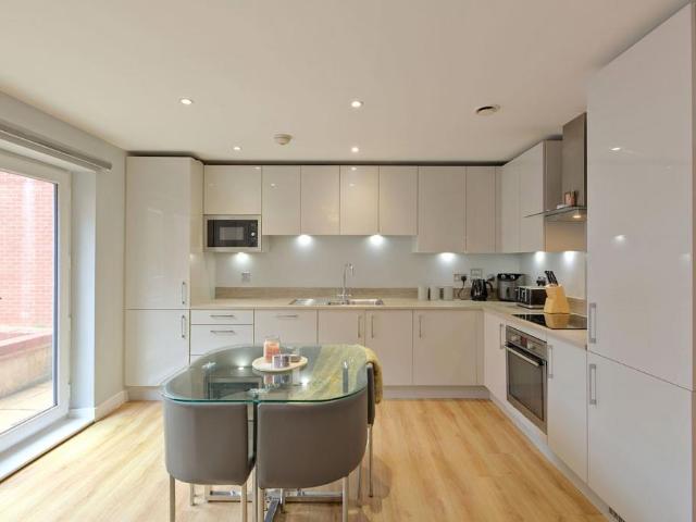 Flat for sale in High Barnet, Greater London