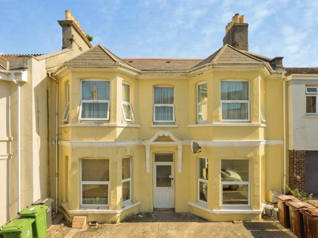 Flat for sale in Morice Town, Mount Wise