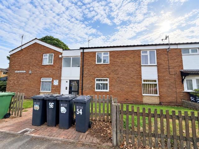 Flat for sale in Coleshill, West Midlands