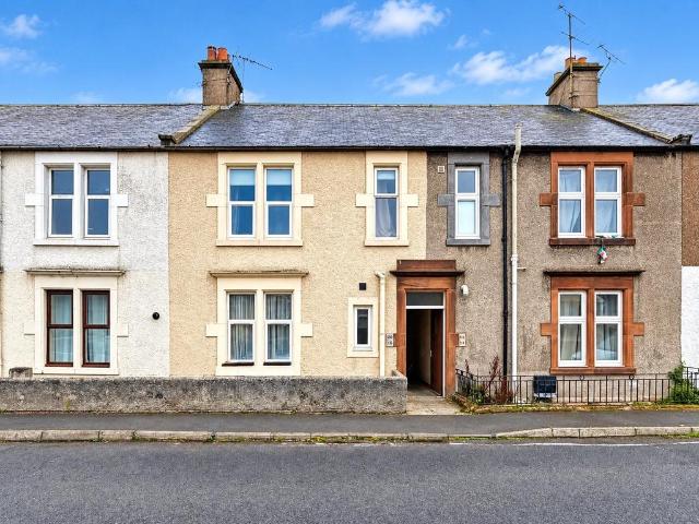 Flat for sale in Summerpark, Dumfries