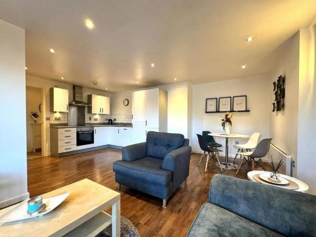 Flat for sale in SA1 Swansea Waterfront, Nangreaves