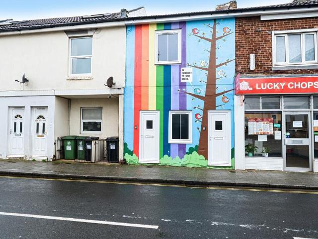 Flat for sale in Fratton, City Of Portsmouth