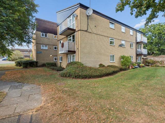 Flat for sale in Broadwater, Stevenage