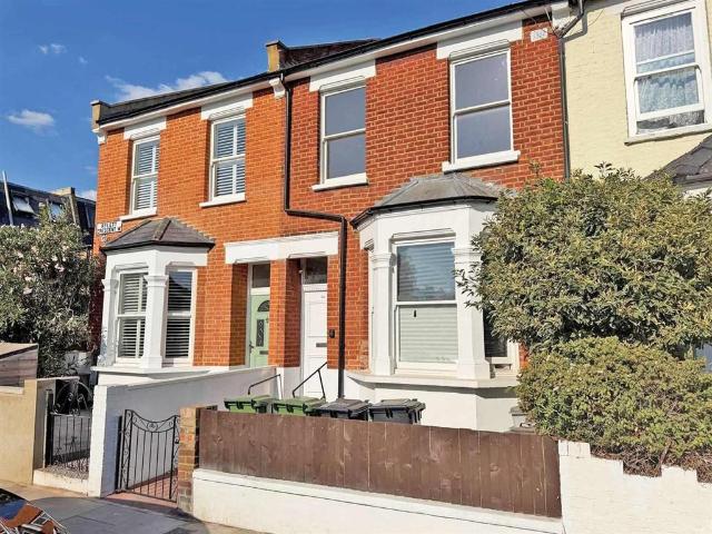 Flat for sale in Hammersmith, Greater London