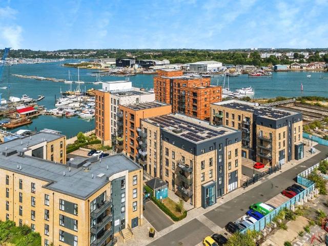 Flat for sale in St Mary's, Isle Of Man