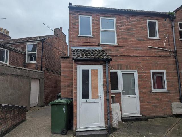 Flat for sale in Northgate, Great Yarmouth