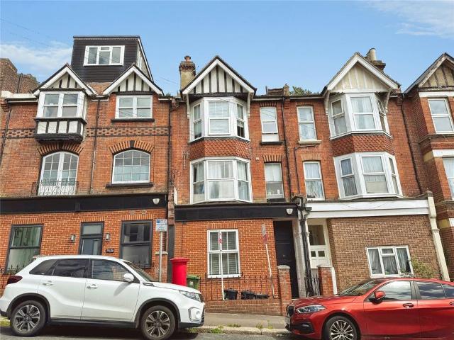 Flat for sale in West Hill, Guestling Green