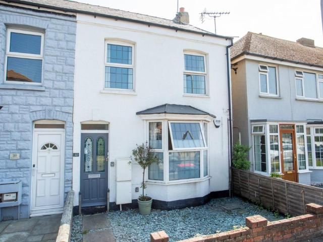 Flat for sale in Kingsdown Park, The Bridge