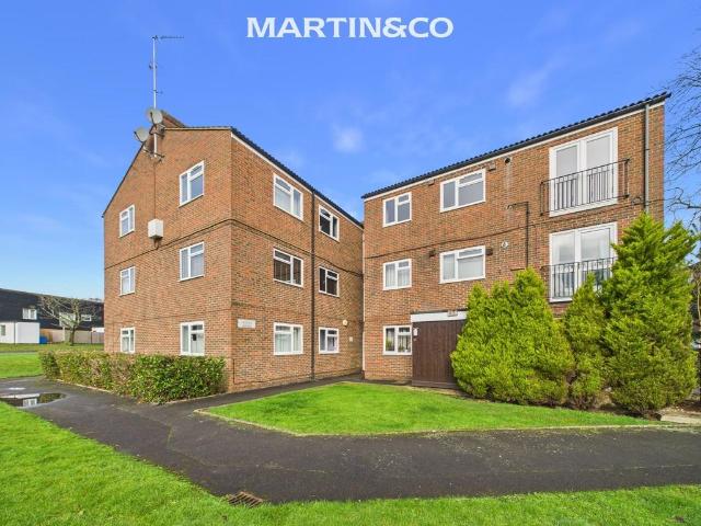 Flat for sale in Birch Hill, Bracknell
