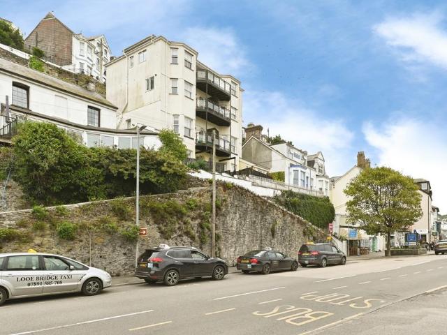 Flat for sale in East Looe, Looe