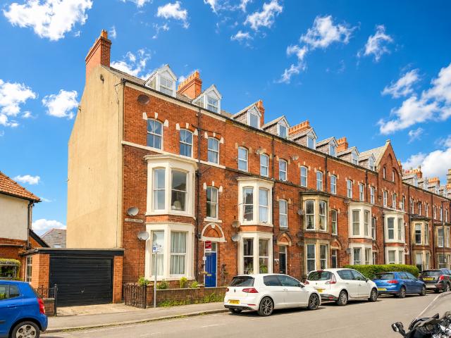 Flat for sale in Whitby, North Yorkshire