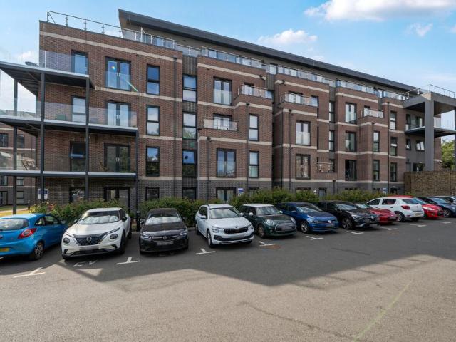 Flat for sale in Burley, West Yorkshire