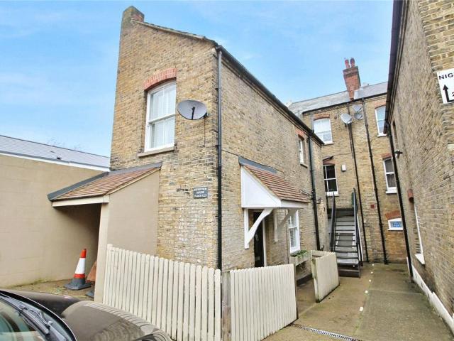 Flat for sale in Troy Town, Rochester