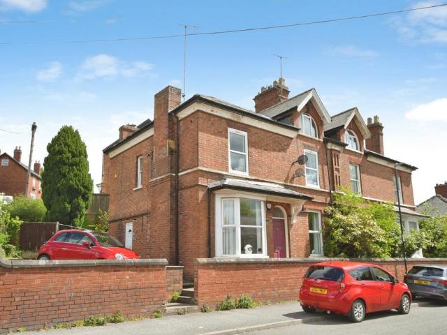 Flat for sale in Loundsley Green, East Midlands