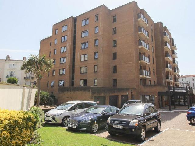 Flat for sale in Weston-super-mare, North Somerset