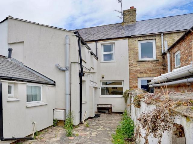Flat for sale in Newtown, Huntingdonshire