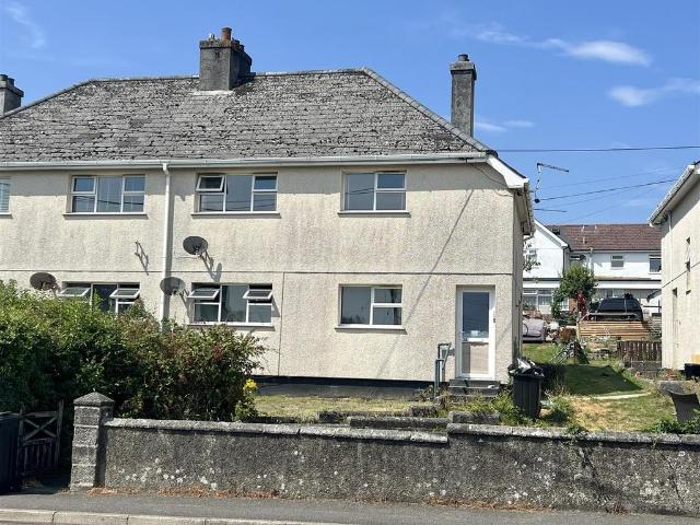 Flat for sale in St Stephen, Cornwall