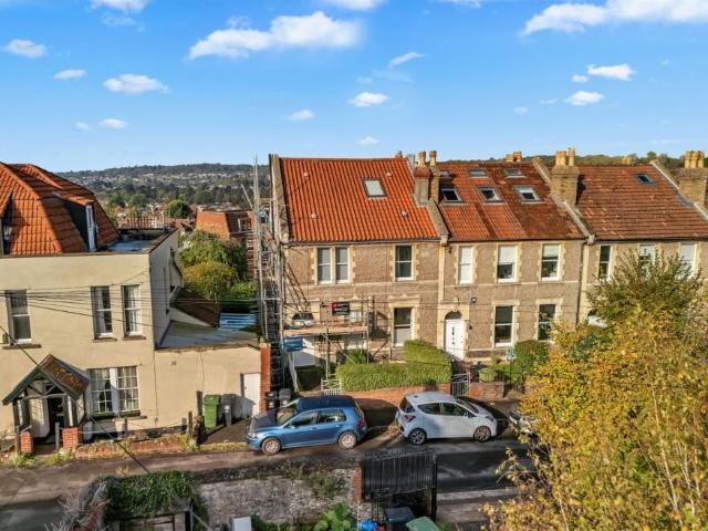 Flat for sale in Westbury on Trym, Bristol