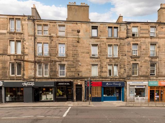 Flat for sale in Tynecastle, Gorgie