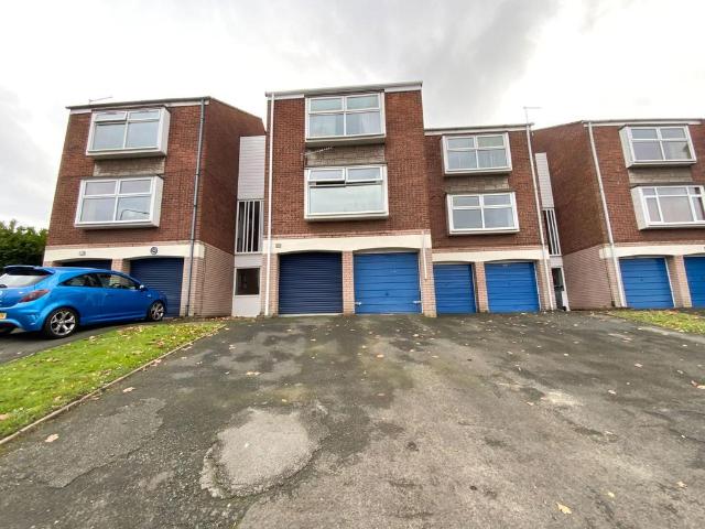 Flat for sale in Cradley, West Midlands
