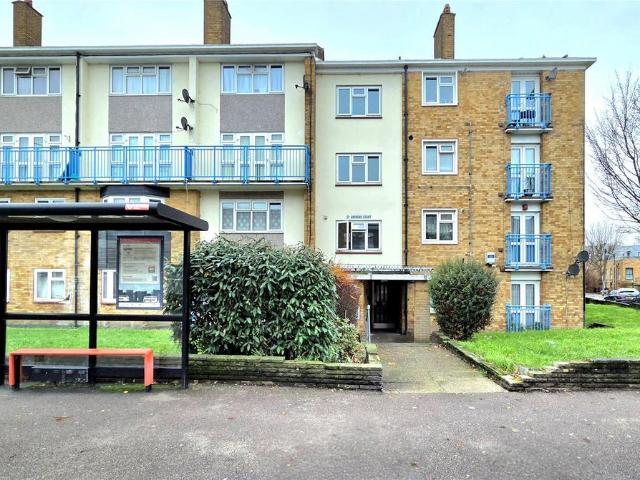 Flat for sale in Higham Hill, Greater London