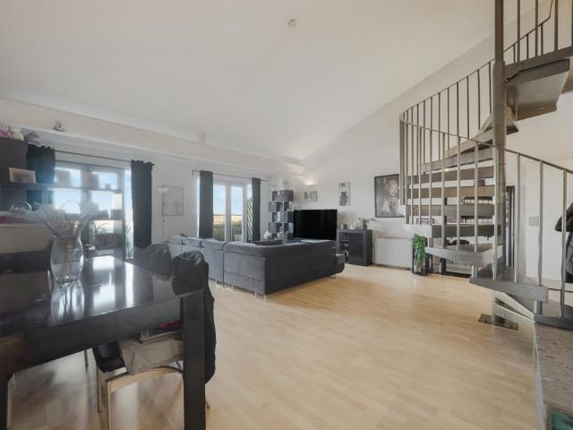 Flat for sale in London Borough of Lewisham, Forest Hill