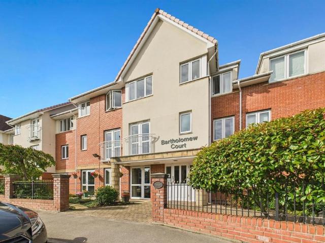 Flat for sale in Grappenhall, Warrington