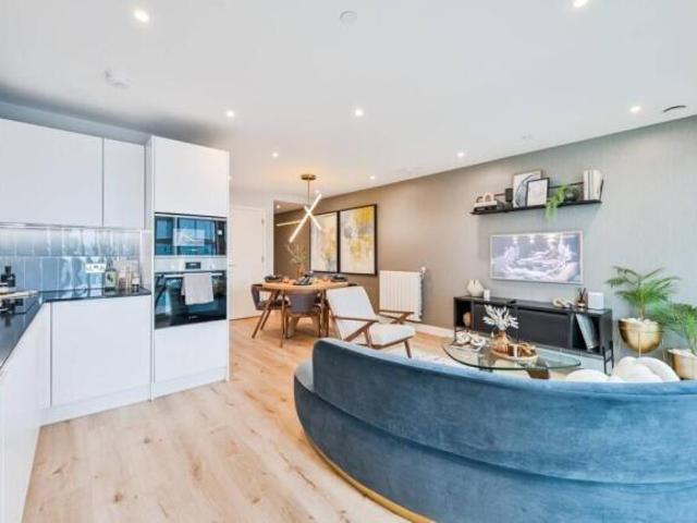 Flat for sale in Glyndon, Plumstead