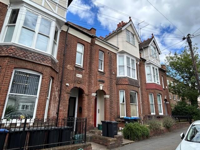 Flat for sale in Milverton, Green Close