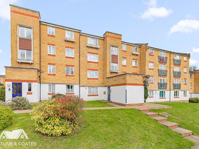 Flat for sale in The High, Harlow