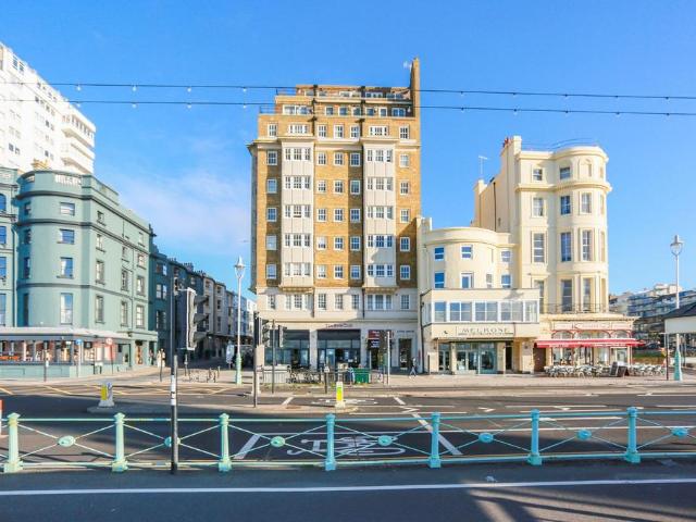 Flat for sale in Brunswick, Brighton