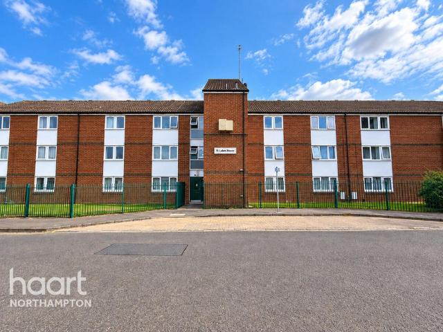 Flat for sale in Semilong, Northampton