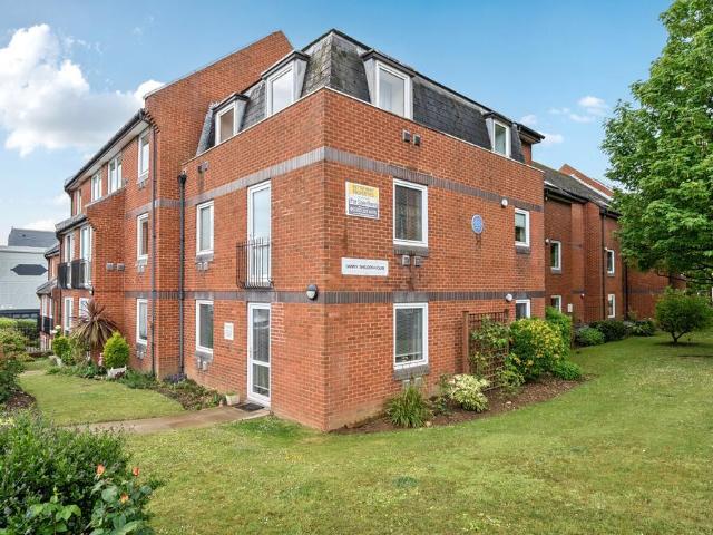 Flat for sale in Kemptown, Brighton & Hove