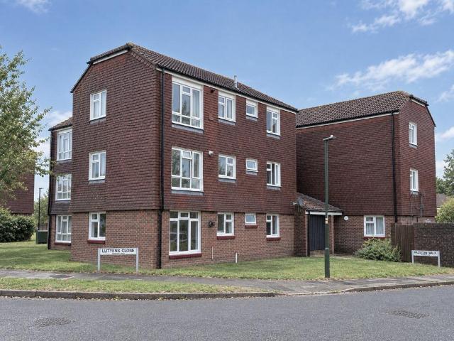 Flat for sale in Glynde, West Sussex