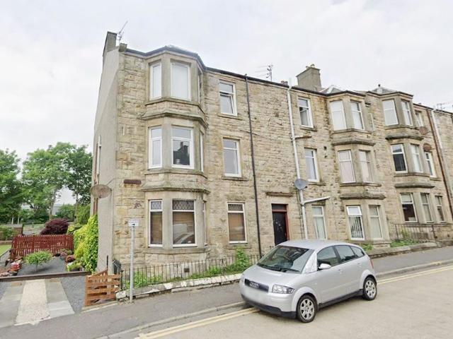 Flat for sale in Dalry, Scotland
