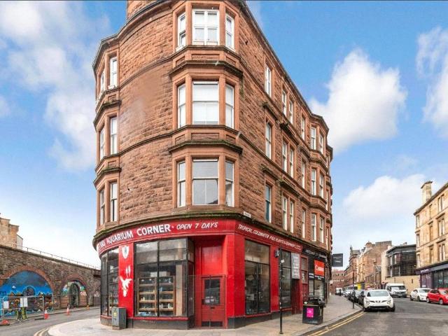 Flat for sale in Merchant City, Scotland