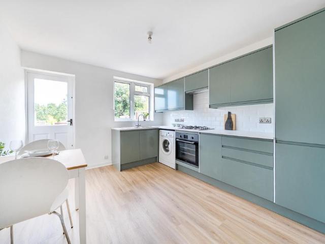 Flat for sale in London Borough of Lewisham, Greater London