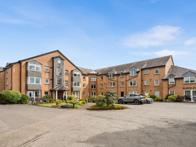 Flat for sale in Ayr, Fort