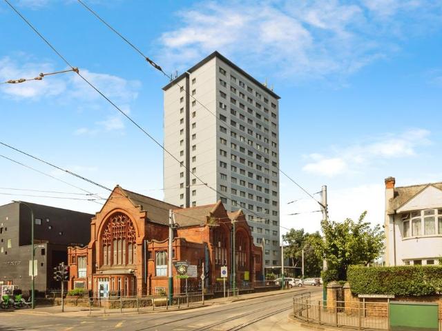 Flat for sale in Hyson Green, City of Nottingham
