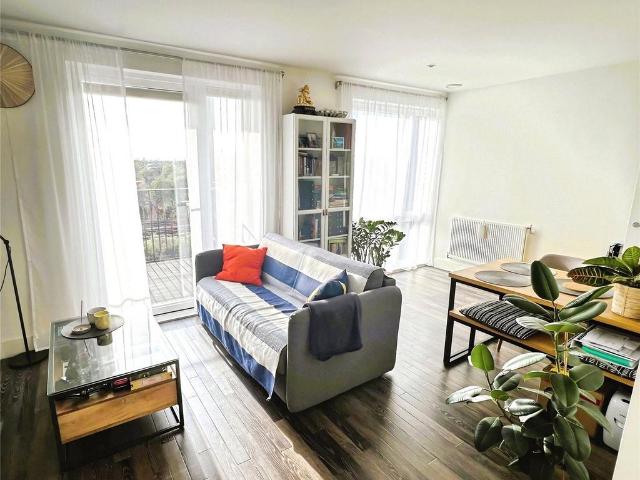 Flat for sale in London Borough of Lewisham, New Cross