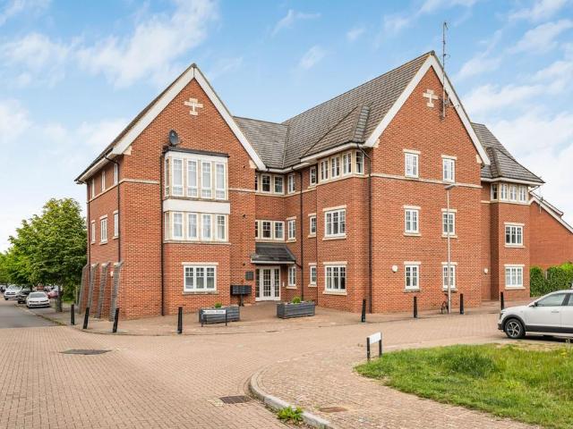 Flat for sale in Bletchley and Fenny Stratford, Bletchley