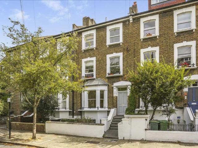 Flat for sale in Tufnell Park, Greater London