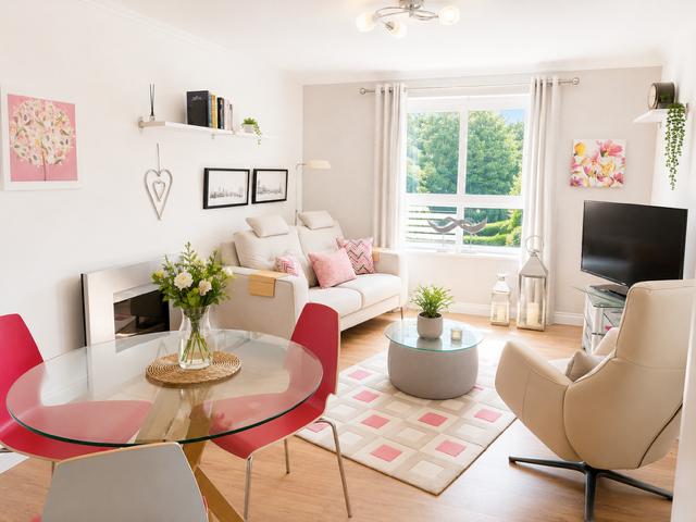 Flat for sale in Warminster, Wiltshire