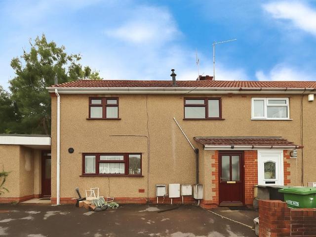 Flat for sale in Warmley, Kingswood