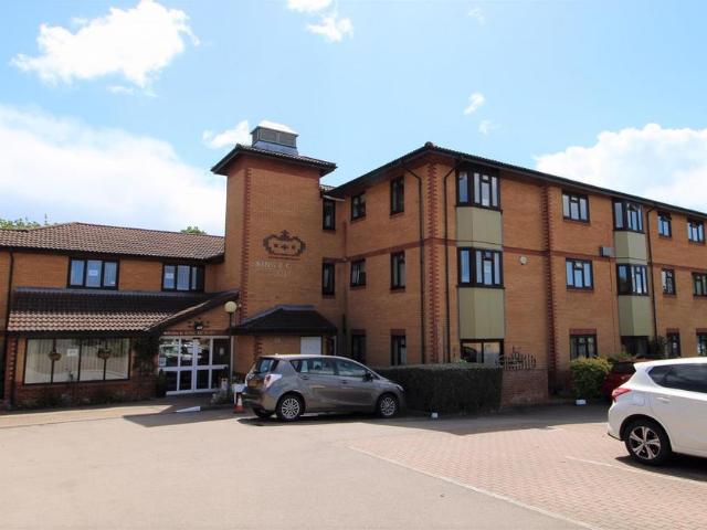 Flat for sale in East Hunsbury, Collingtree