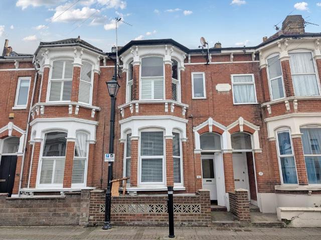 Flat for sale in Southsea, City Of Portsmouth