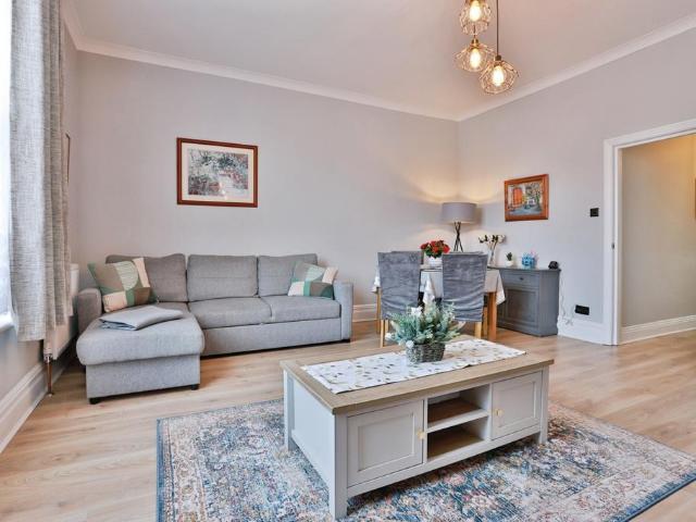 Flat for sale in Boscombe, Bournemouth
